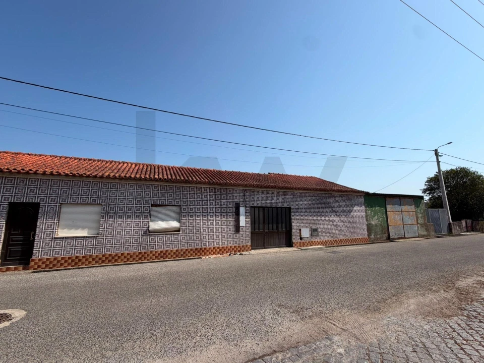 Moradia T3 para Venda em São Bernardo Foto 2