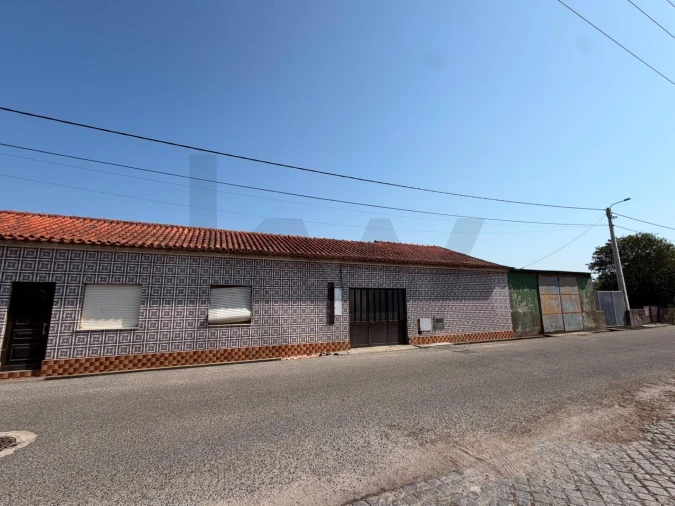Moradia T3 para Venda em São Bernardo Foto 2