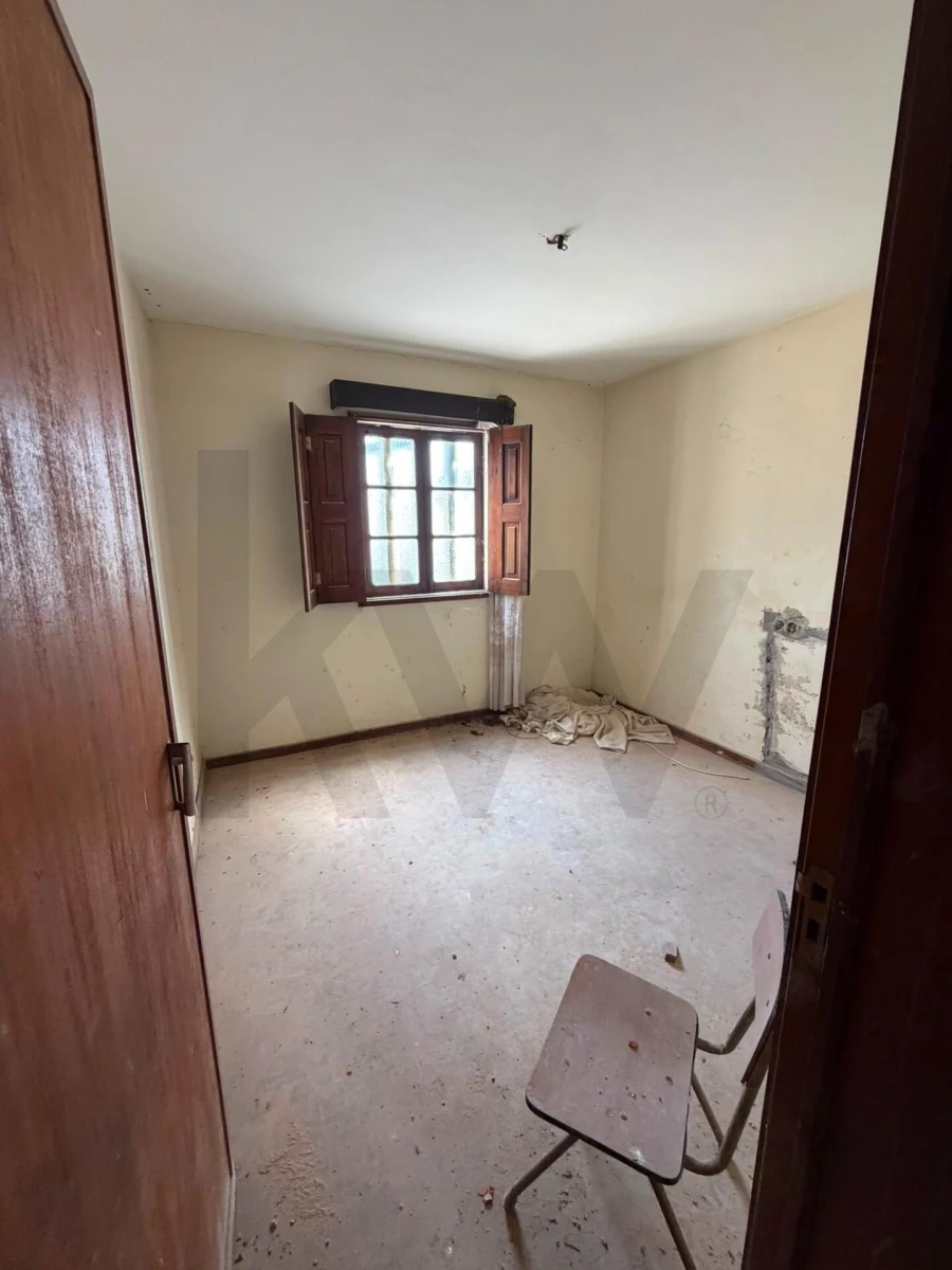 Moradia T3 para Venda em São Bernardo Foto 9