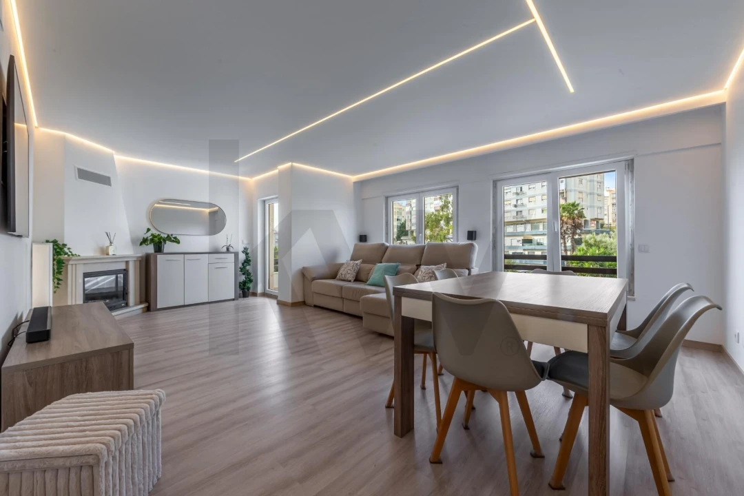 Apartamento T2 para Venda em Massamá e Monte Abraão Foto 1