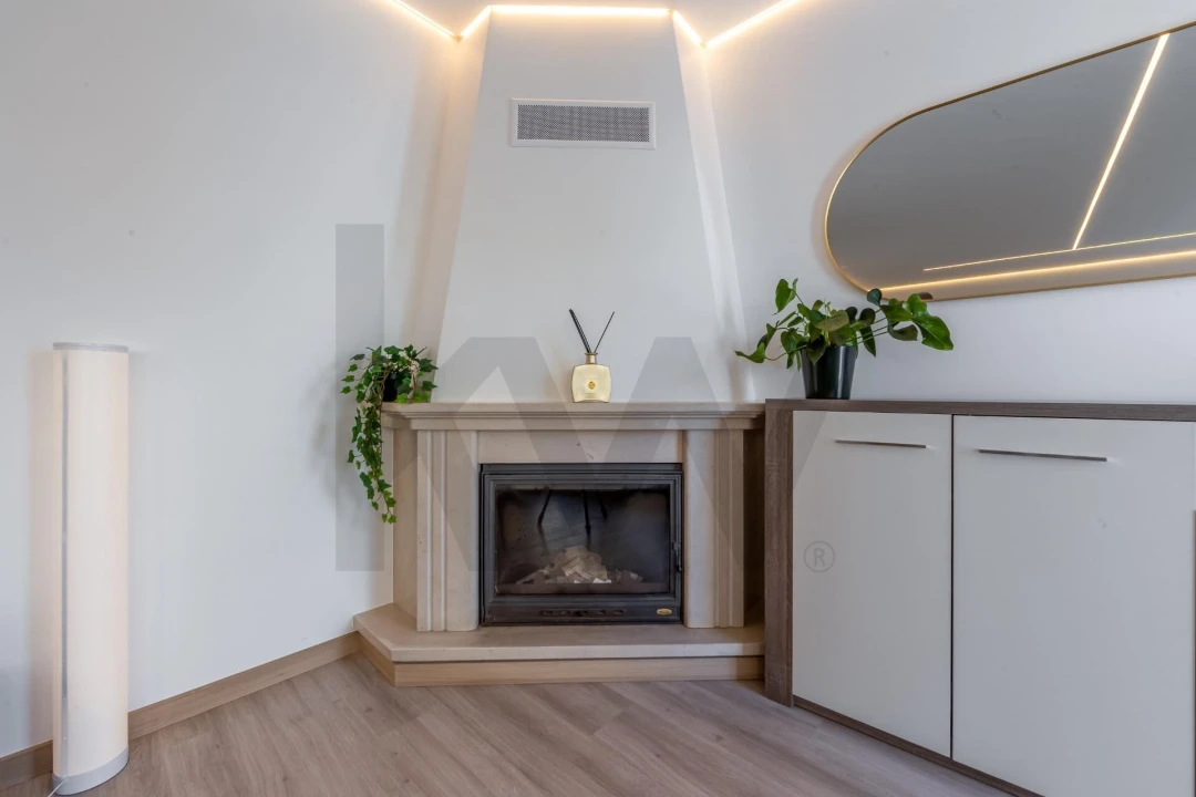Apartamento T2 para Venda em Massamá e Monte Abraão Foto 2
