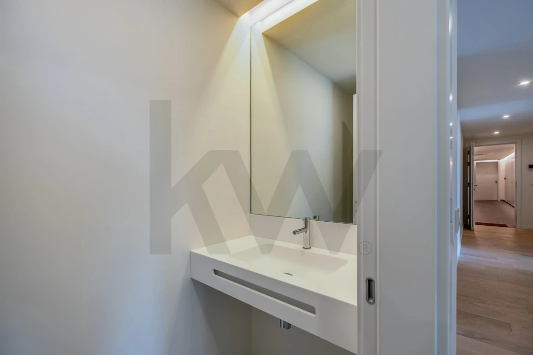 Apartamento T3 para Venda em Avenidas Novas Foto 14
