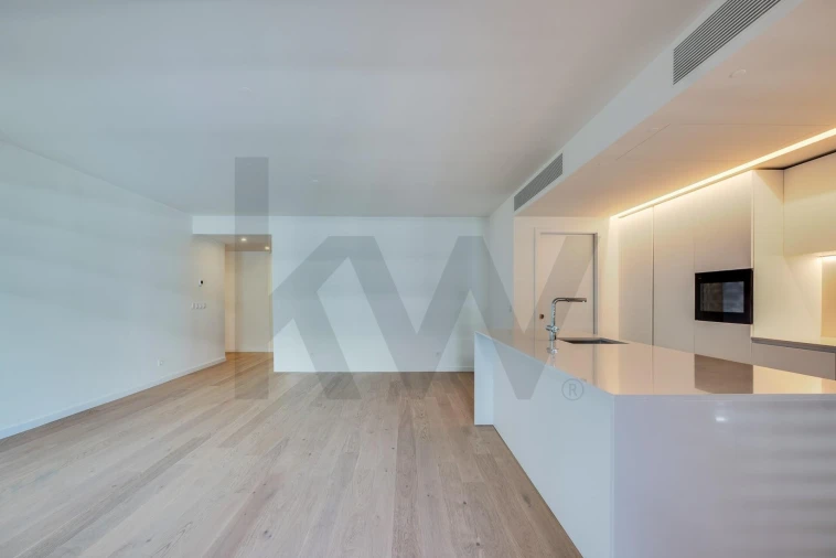 Apartamento T3 para Venda em Avenidas Novas Foto 7