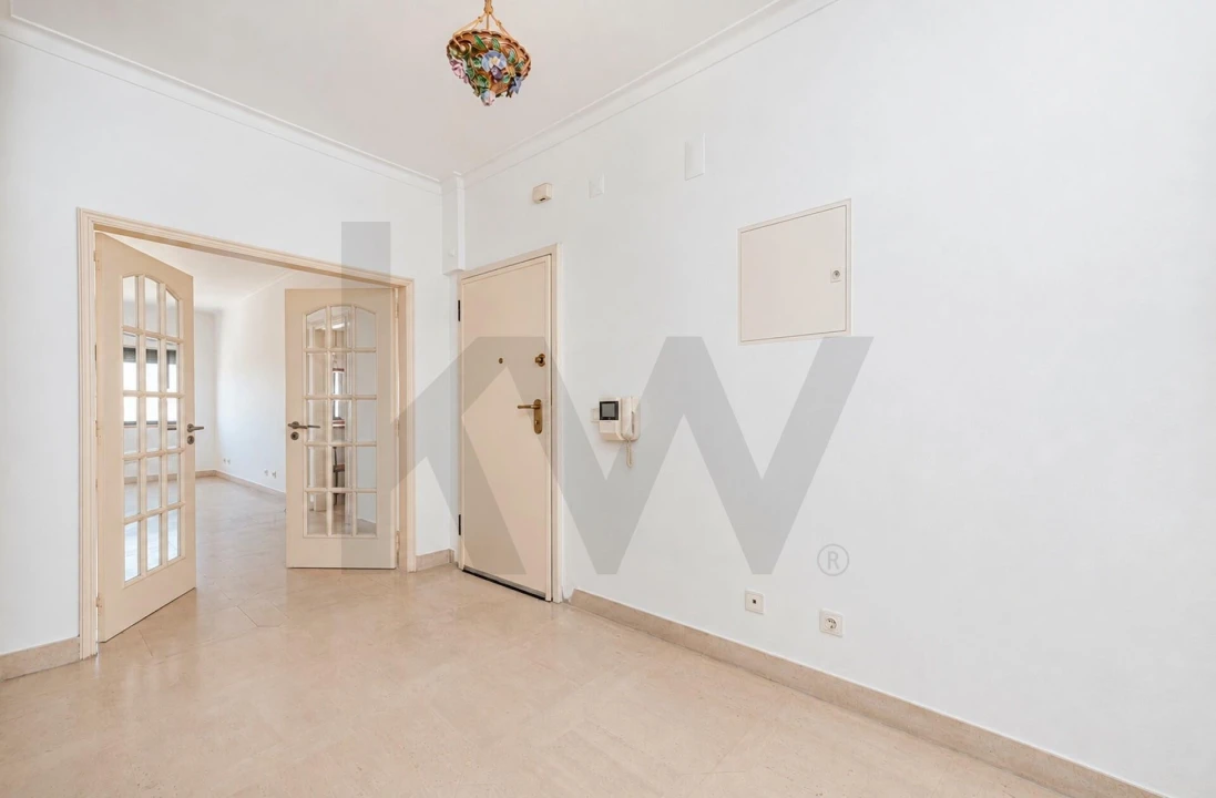 Apartamento T2 para Venda em Avenidas Novas Foto 7