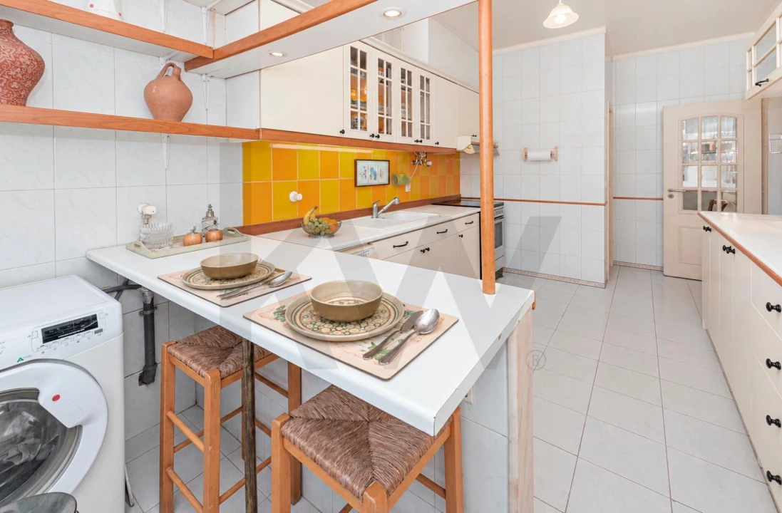 Apartamento T2 para Venda em Avenidas Novas Foto 19