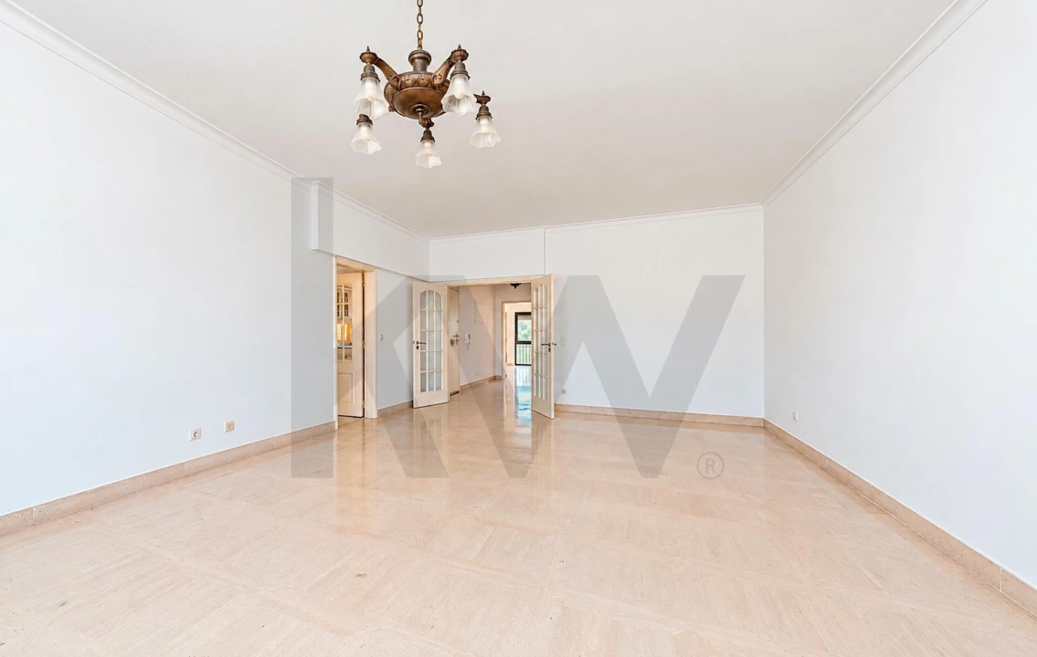 Apartamento T2 para Venda em Avenidas Novas Foto 4