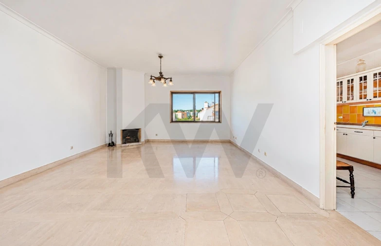 Apartamento T2 para Venda em Avenidas Novas Foto 2