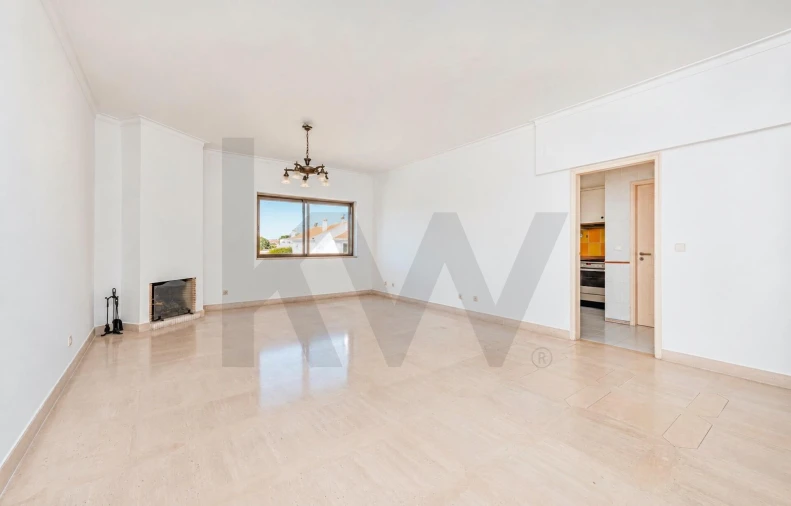 Apartamento T2 para Venda em Avenidas Novas Foto 3