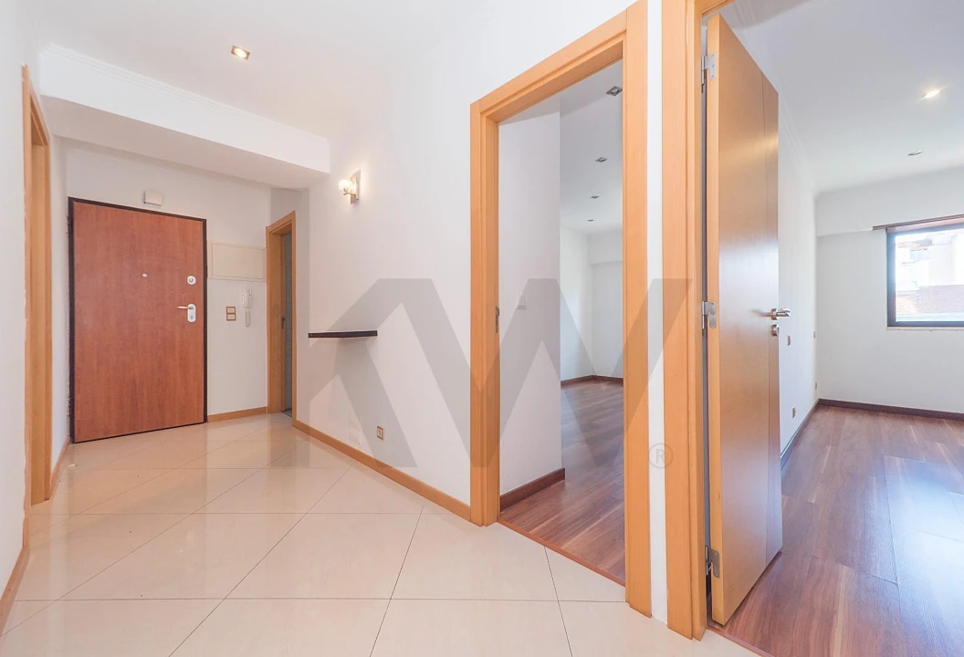 Apartamento T2 para Venda em São Vicente Foto 22