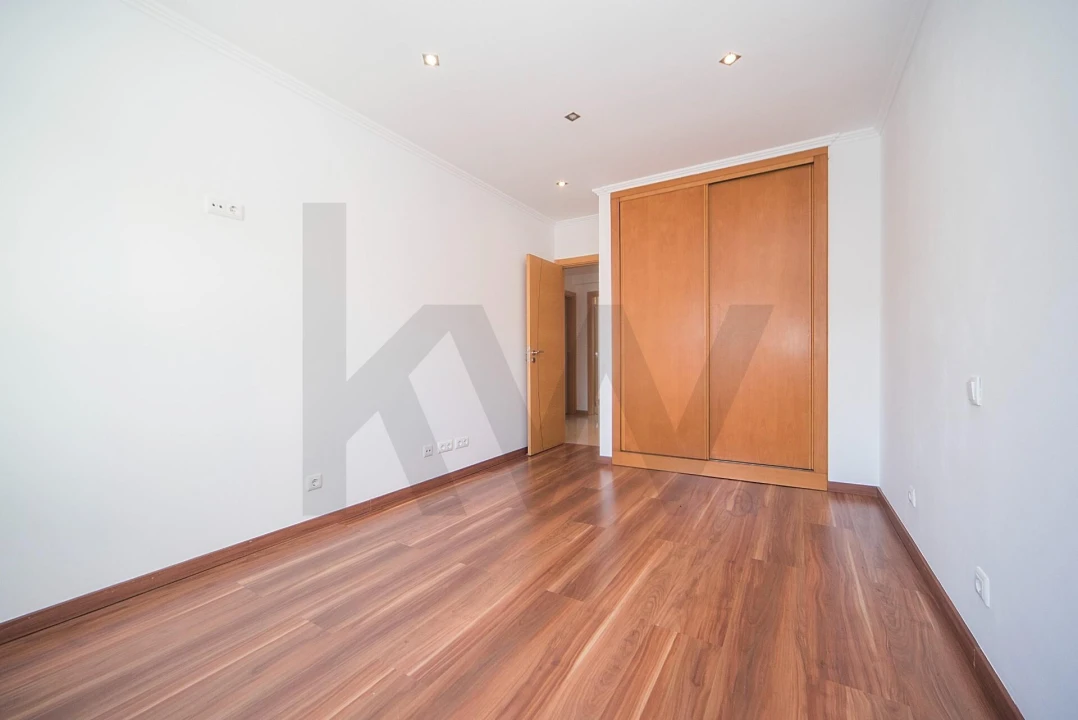 Apartamento T2 para Venda em São Vicente Foto 19