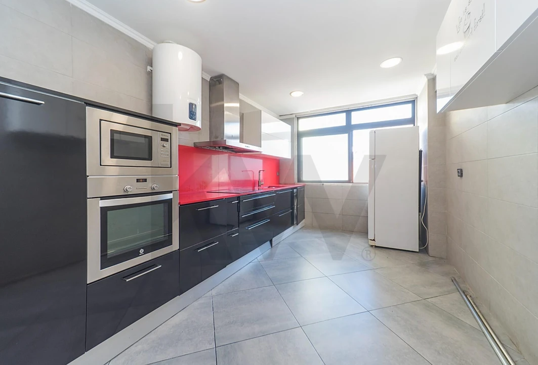 Apartamento T2 para Venda em São Vicente Foto 9