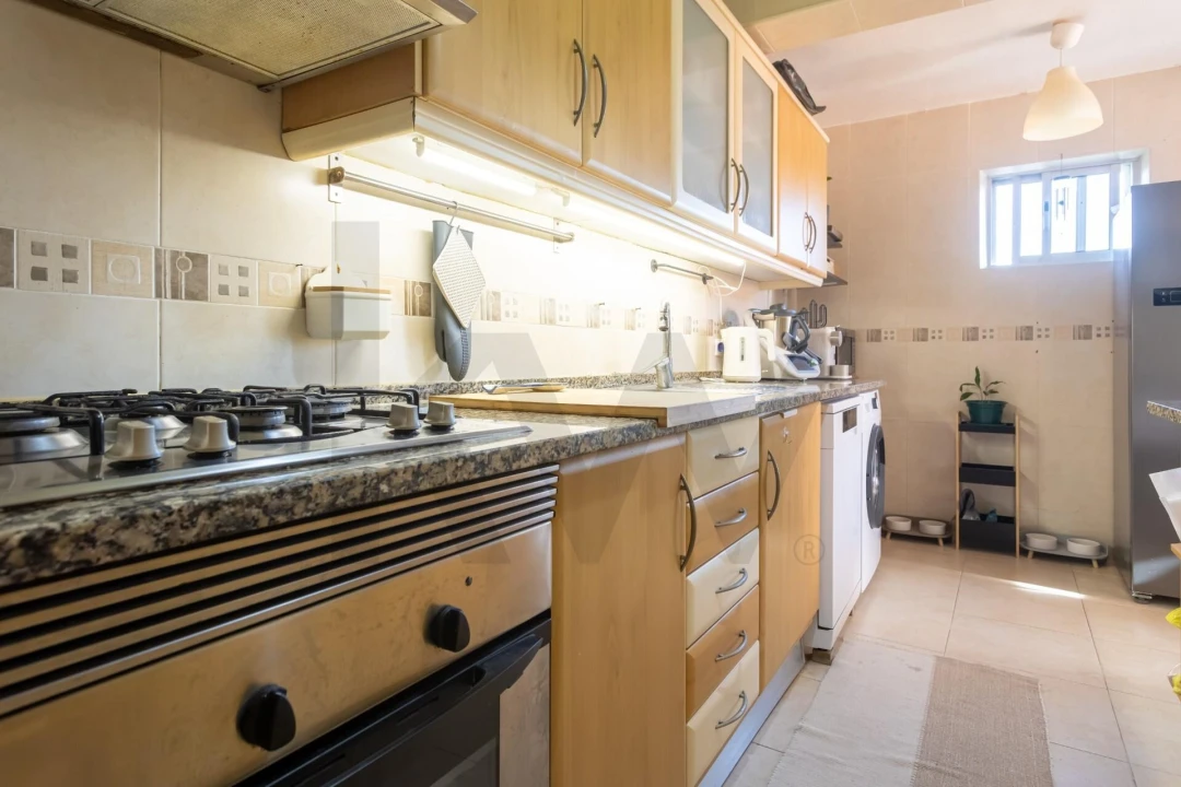 Apartamento T3 para Venda em Moita Foto 4