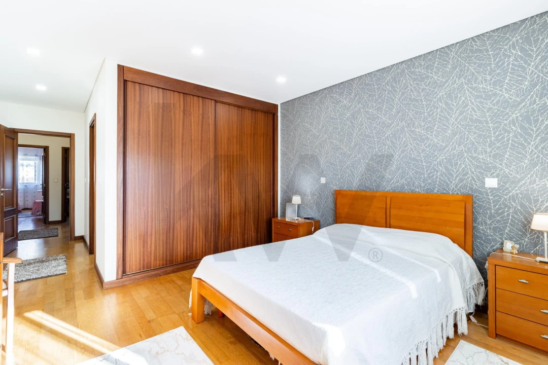 Apartamento T3 para Venda em Escapães Foto 17