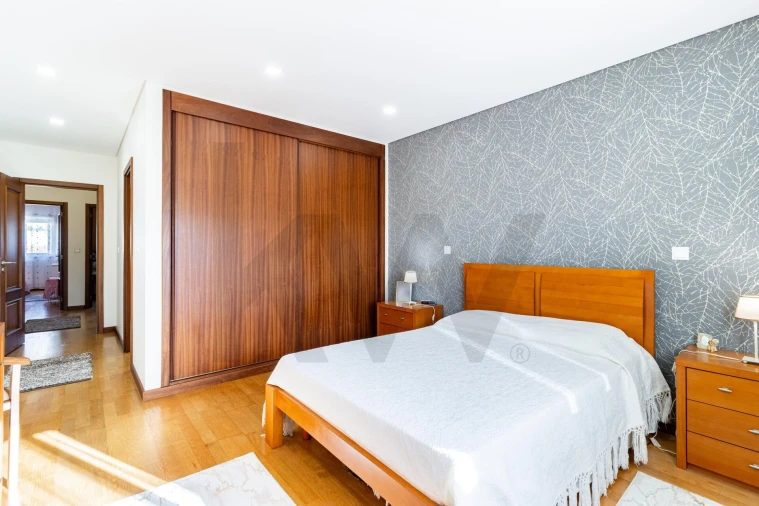 Apartamento T3 para Venda em Escapães Foto 17