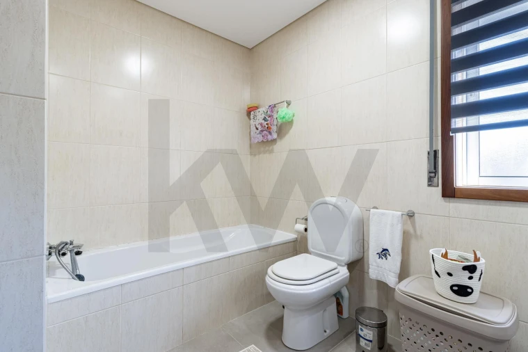 Apartamento T3 para Venda em Escapães Foto 25