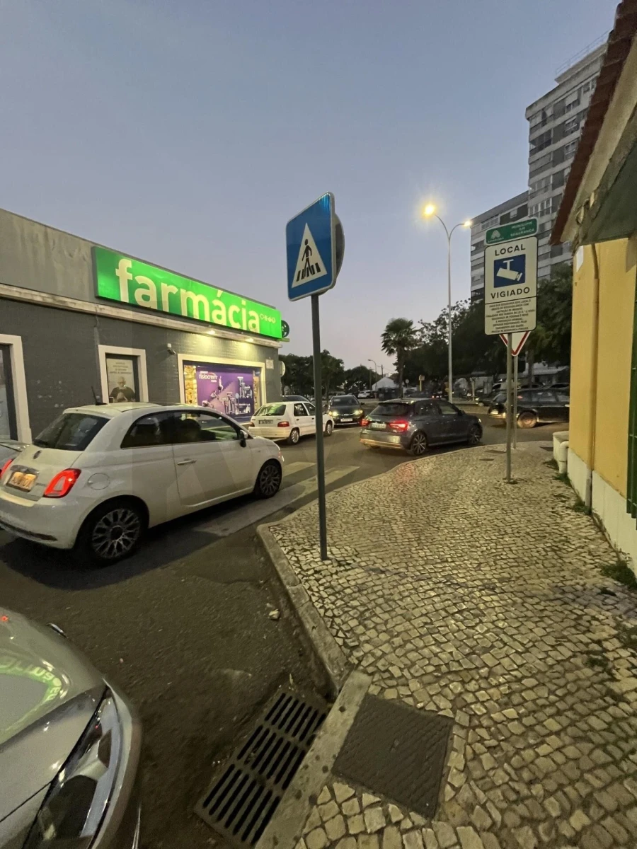Apartamento T2 para Venda em Falagueira-Venda Nova Foto 11