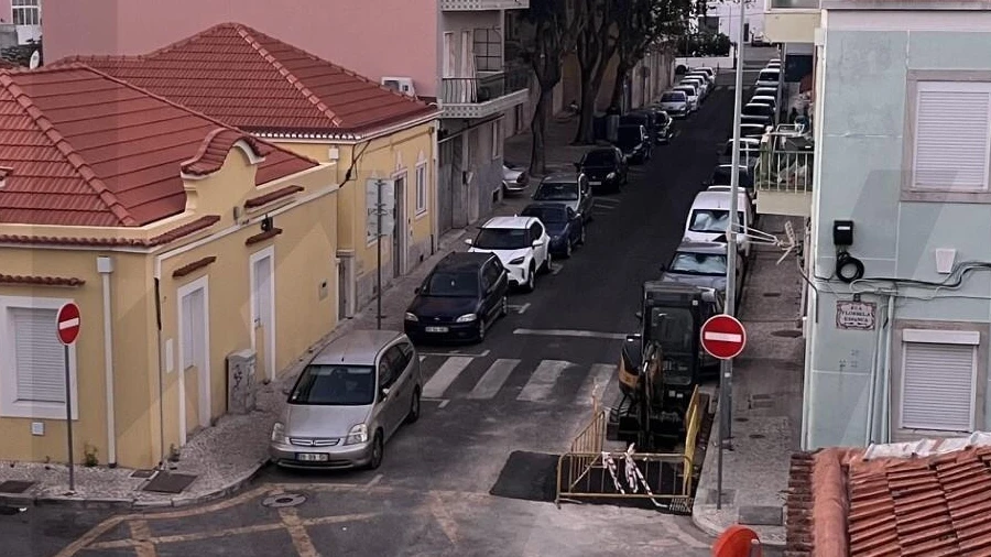 Apartamento T2 para Venda em Falagueira-Venda Nova