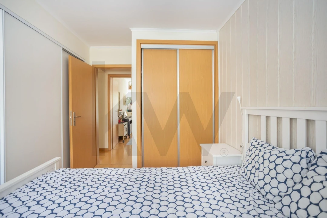 Apartamento T2 para Venda em Santa Clara Foto 18