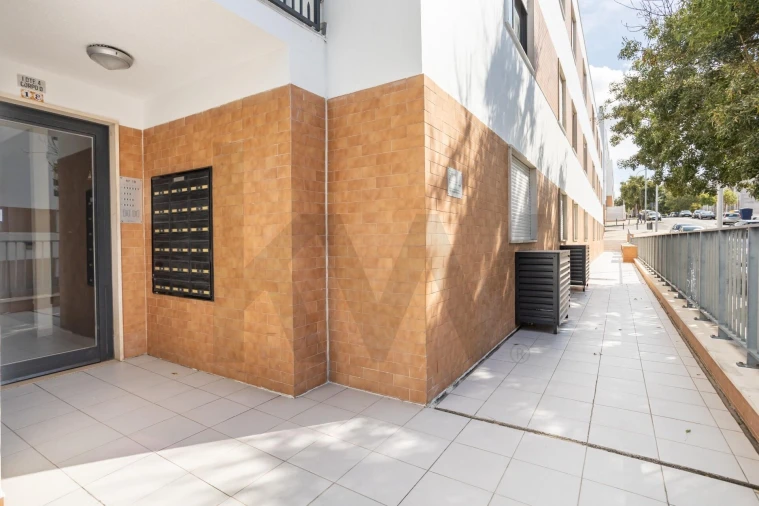 Apartamento T2 para Venda em Santa Clara Foto 33