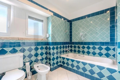 Apartamento T6 para Venda em Areeiro