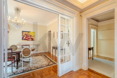 Apartamento T6 para Venda em Areeiro