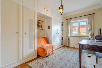 Apartamento T6 para Venda em Areeiro
