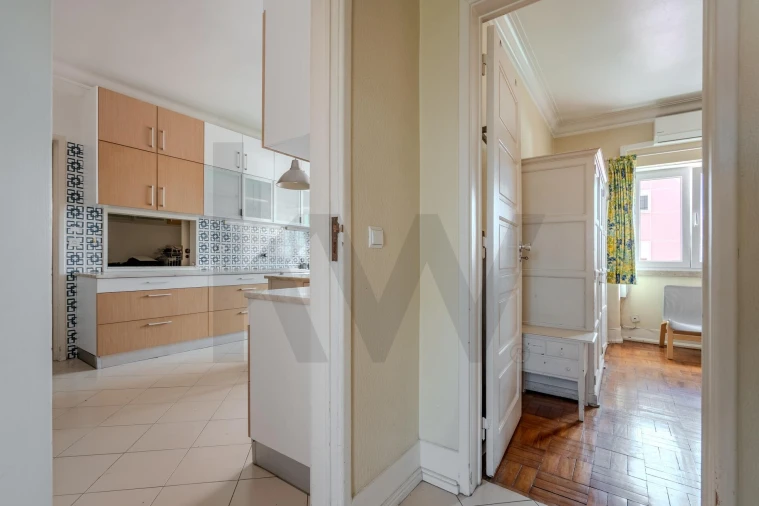 Apartamento T5 para Venda em Areeiro Foto 38