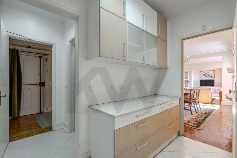 Apartamento T5 para Venda em Areeiro Foto 43