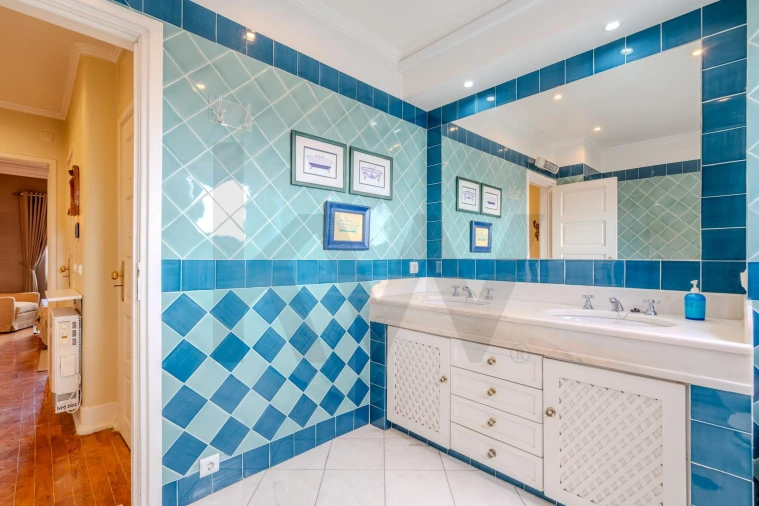 Apartamento T5 para Venda em Areeiro Foto 26