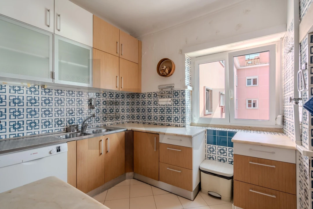 Apartamento T5 para Venda em Areeiro Foto 36