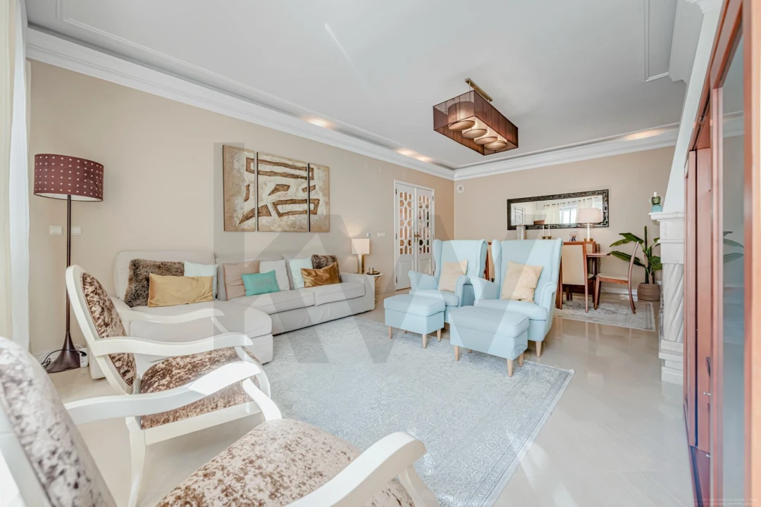 Apartamento T4 para Venda em Arroios Foto 19