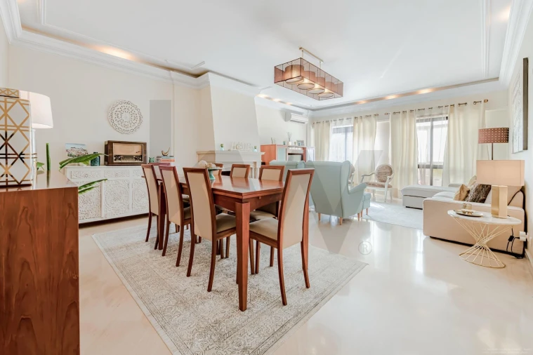 Apartamento T4 para Venda em Arroios Foto 18