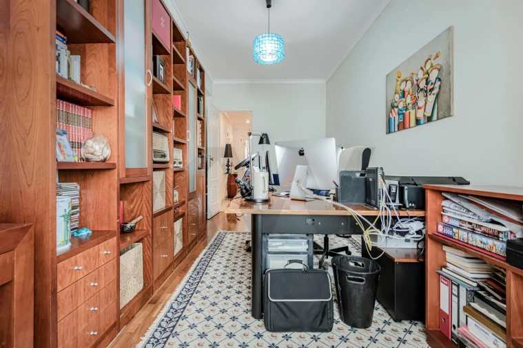 Apartamento T4 para Venda em Arroios Foto 12