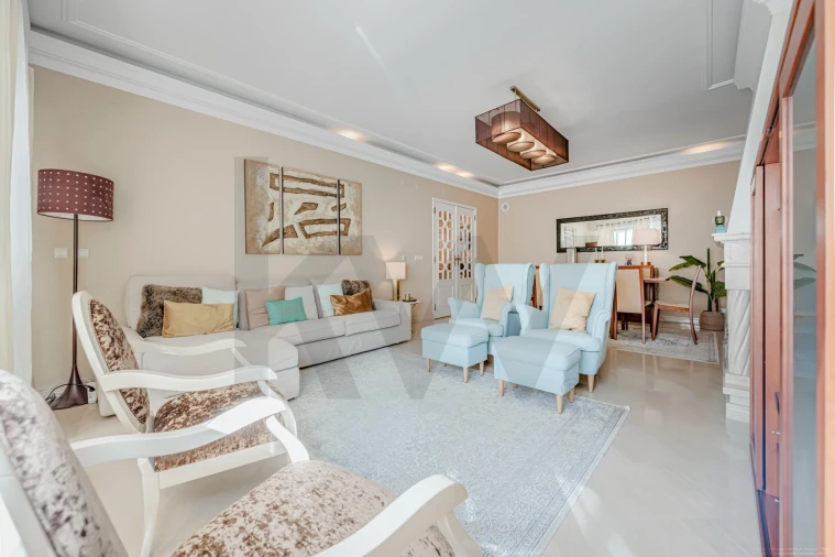 Apartamento T4 para Venda em Arroios Foto 19