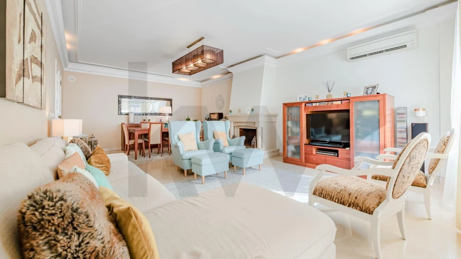 Apartamento T4 para Venda em Arroios