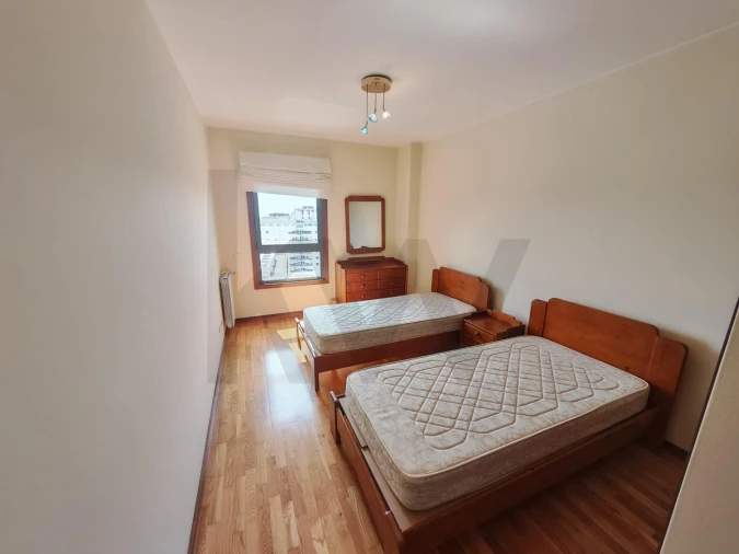 Apartamento T1 para Arrendamento em Lordelo do Ouro e Massarelos Foto 7