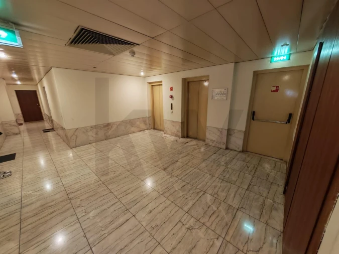 Apartamento T1 para Arrendamento em Lordelo do Ouro e Massarelos Foto 15