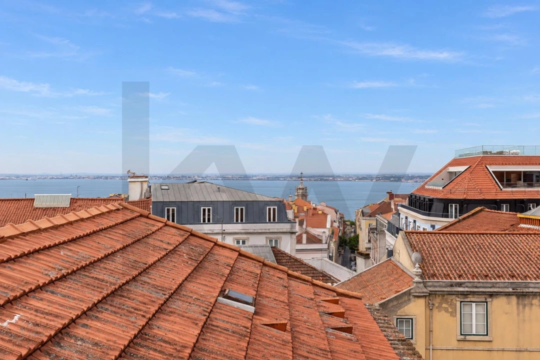 Apartamento T5 para Venda em Santa Maria Maior Foto 25