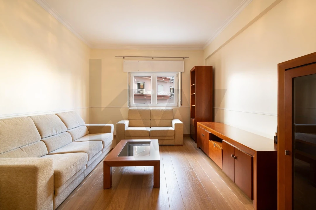 Apartamento T2 para Arrendamento em Encosta do Sol Foto 2