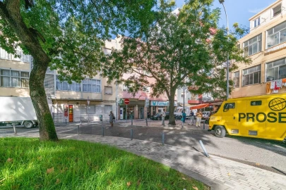 Apartamento T2 para Arrendamento em Encosta do Sol