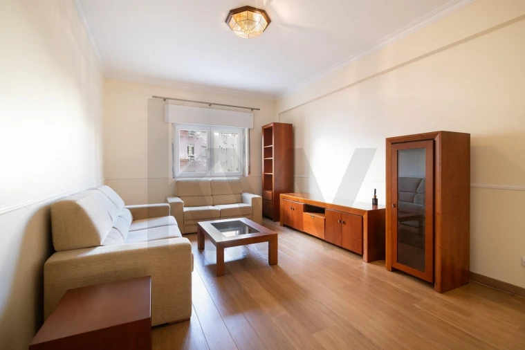 Apartamento T2 para Arrendamento em Encosta do Sol Foto 4