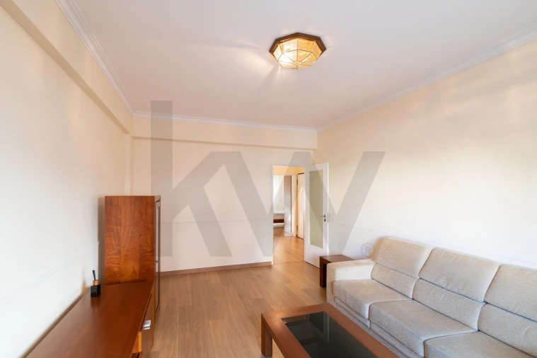 Apartamento T2 para Arrendamento em Encosta do Sol Foto 3