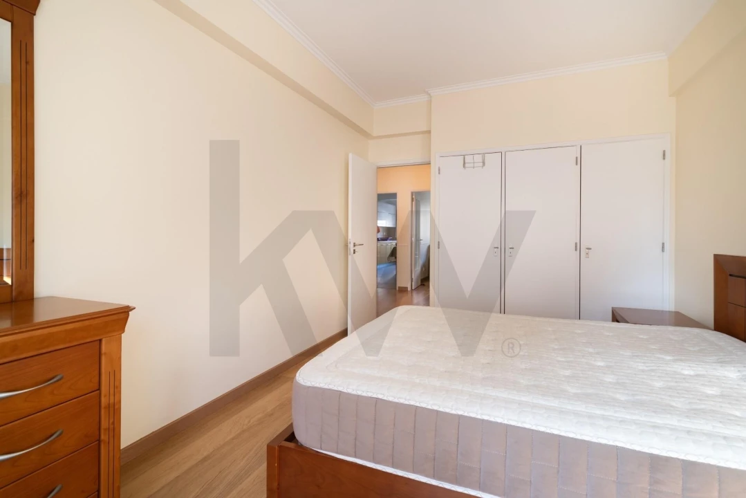 Apartamento T2 para Arrendamento em Encosta do Sol Foto 17