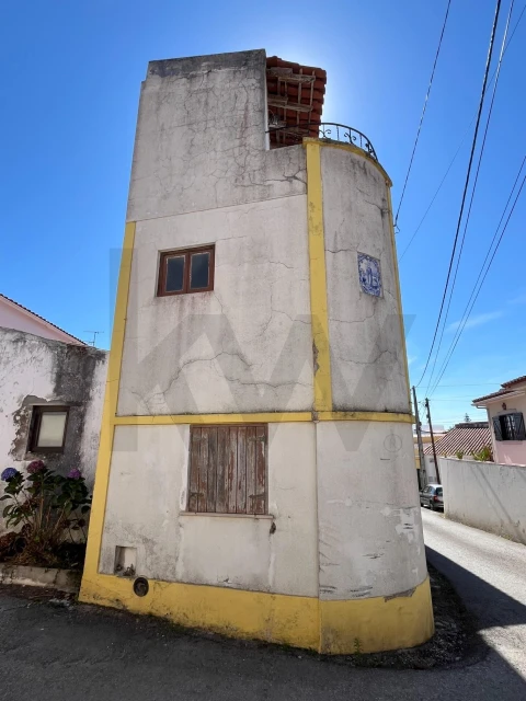 Prédio para Venda em Miragaia e Marteleira