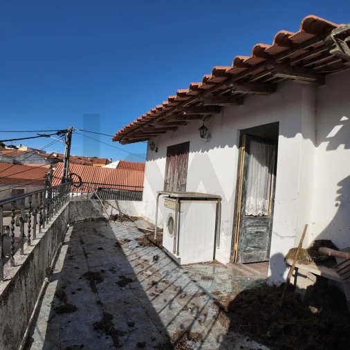 Prédio para Venda em Miragaia e Marteleira Foto 18