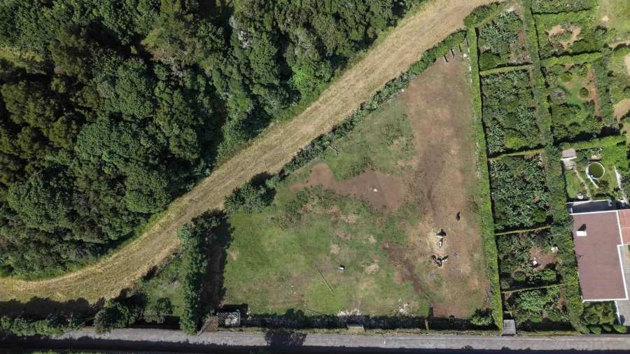Terreno para Venda em Rabo de Peixe Foto 4