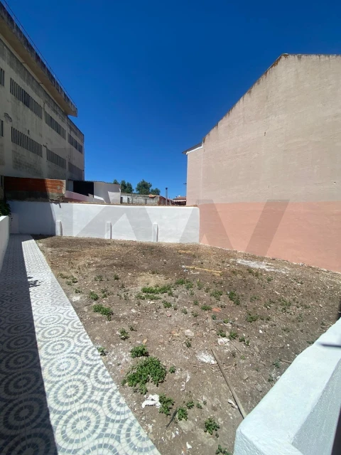 Apartamento T2 para Venda em Mina de Água