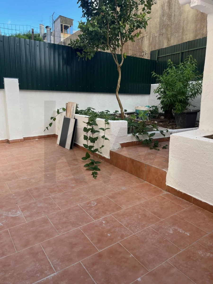 Apartamento T2 para Venda em Mina de Água Foto 3