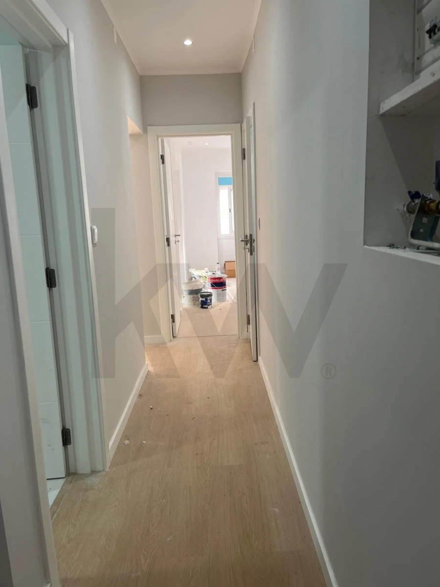 Apartamento T2 para Venda em Mina de Água Foto 4
