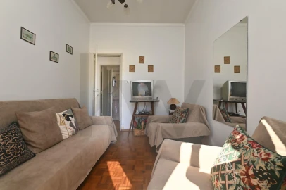 Moradia T8 para Venda em São João Baptista